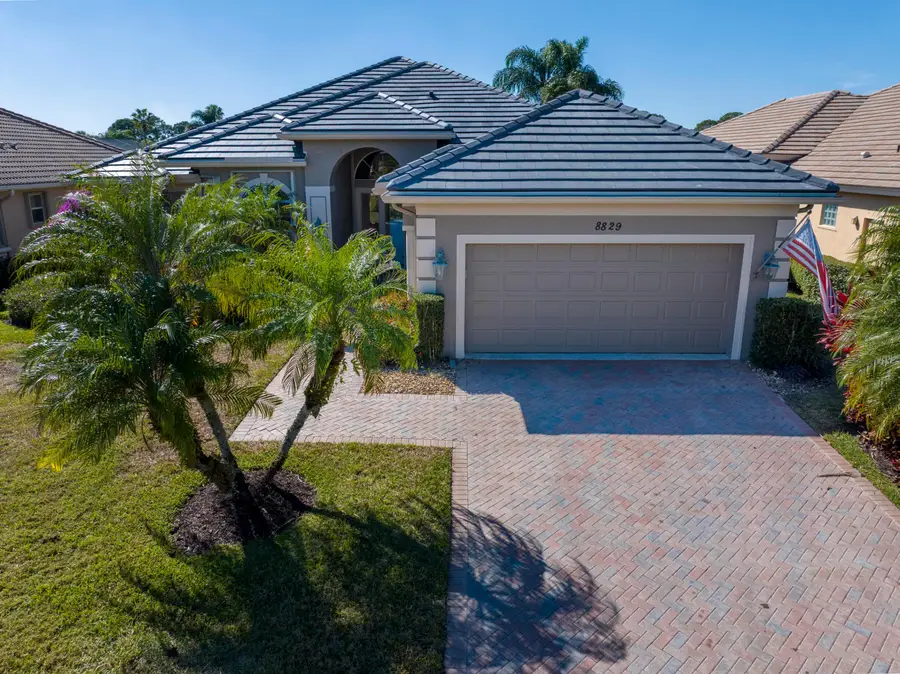8829 One Putt Place, Port Saint Lucie, FL 34986 - Image #2