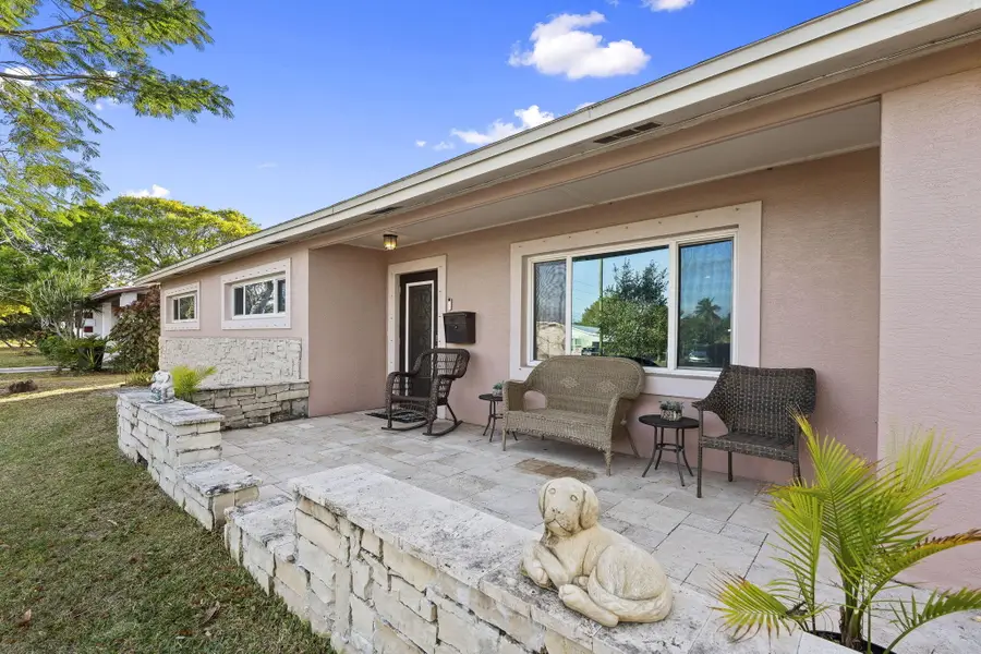 2611 S 29th Street, Fort Pierce, FL 34981 - Image #2