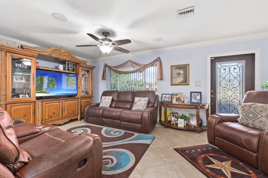 2611 S 29th Street, Fort Pierce, FL 34981 - Image #3