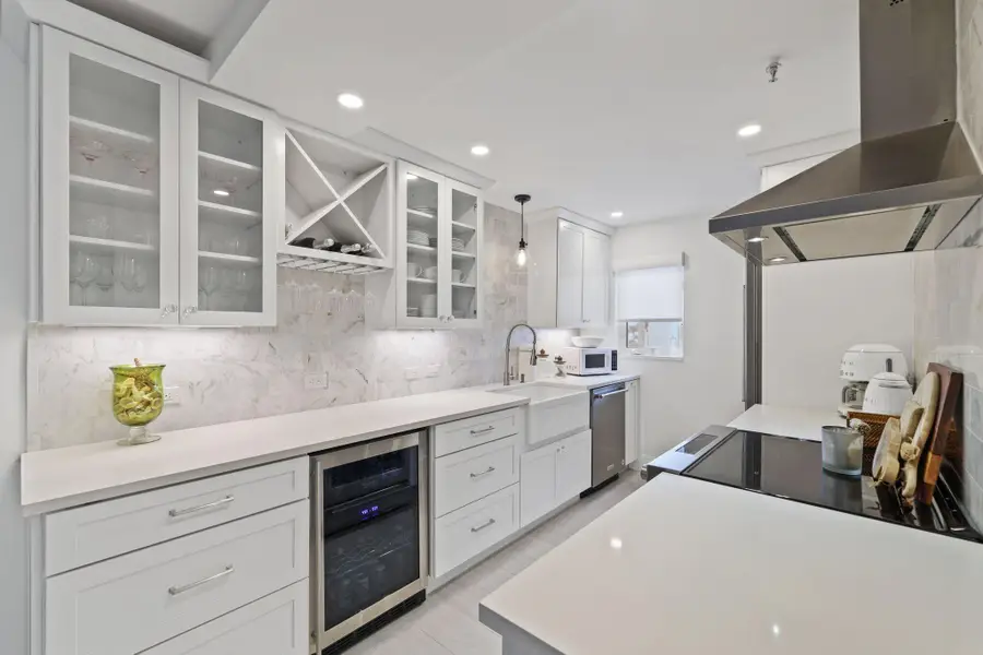 3221 S Ocean Boulevard #301, Highland Beach, FL 33487 - Image #2