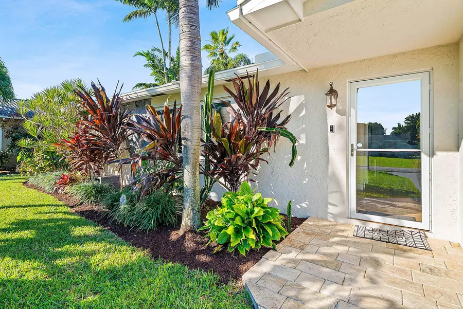 6885 Tradewind Way, Lake Worth, FL 33462 - Image #3