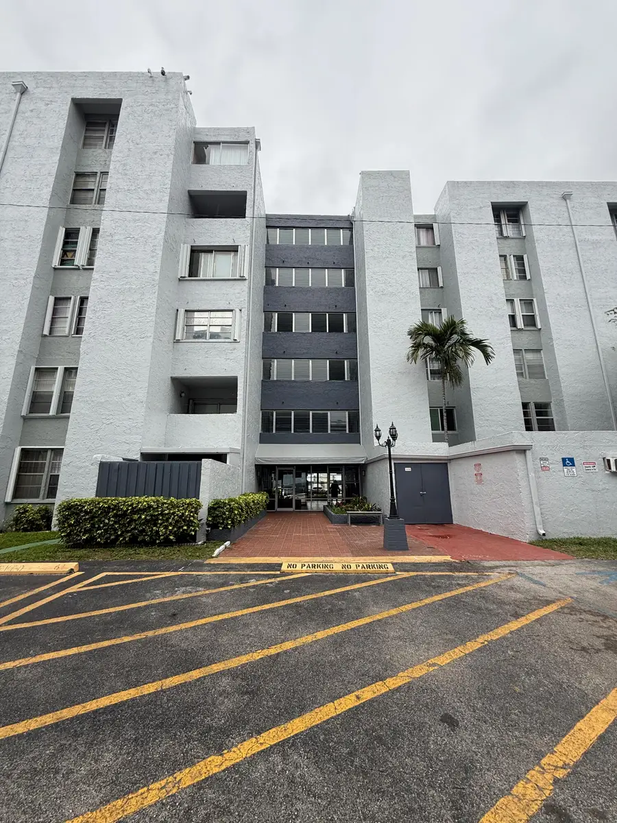 750 NW 43rd Avenue #412, Miami, FL 33126 - Image #2