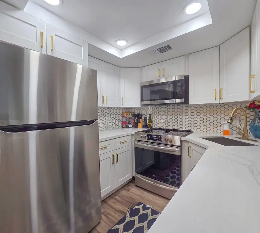 222 Foxtail Drive #I, Greenacres, FL 33415 - Image #3