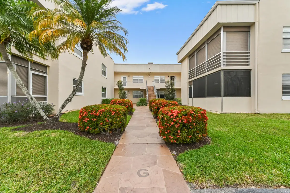 302 Capri G, Delray Beach, FL 33484 - Image #1