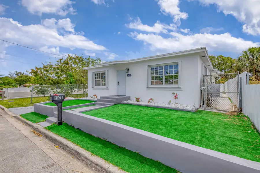 1075 W 30th Street, Riviera Beach, FL 33404 - Image #2