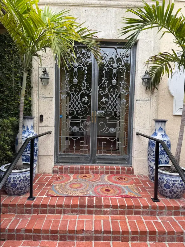 245 Brazilian Avenue, Palm Beach, FL 33480