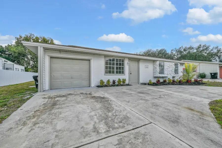434 NE Electra Avenue, Port Saint Lucie, FL 34983 - #3