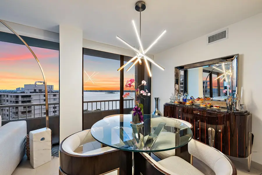 5510 N Ocean Drive #11b, Singer Island, FL 33404 - Image #2