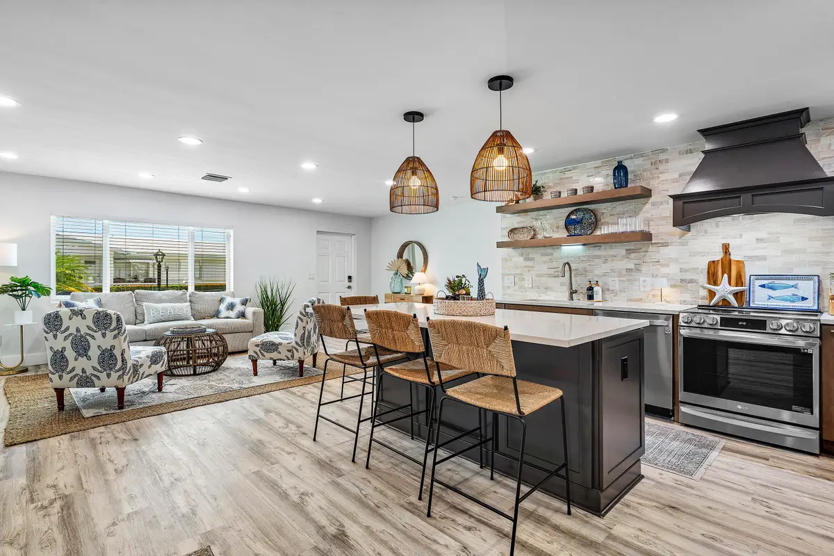 2015 SW 18th Drive, Boynton Beach, FL 33426 - Image #1