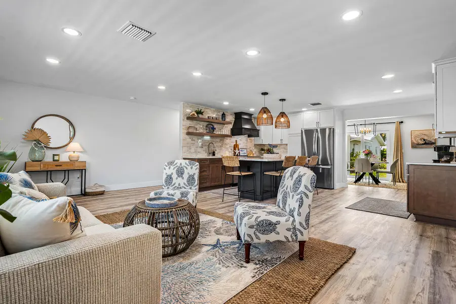 2015 SW 18th Drive, Boynton Beach, FL 33426 - Image #3