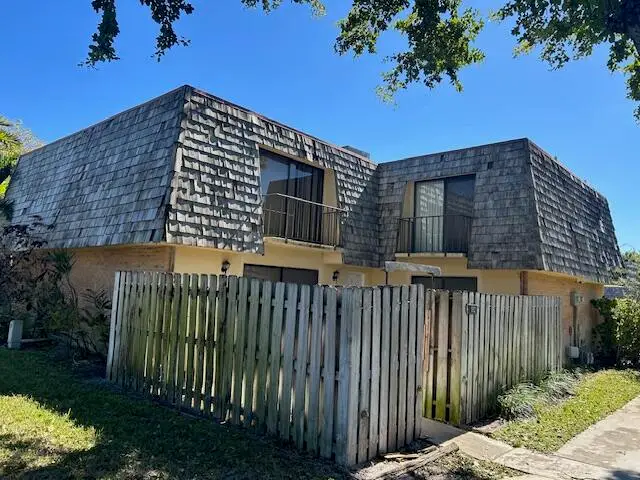 192 Lake Arbor Drive #192, Palm Springs, FL 33461 - Image #3