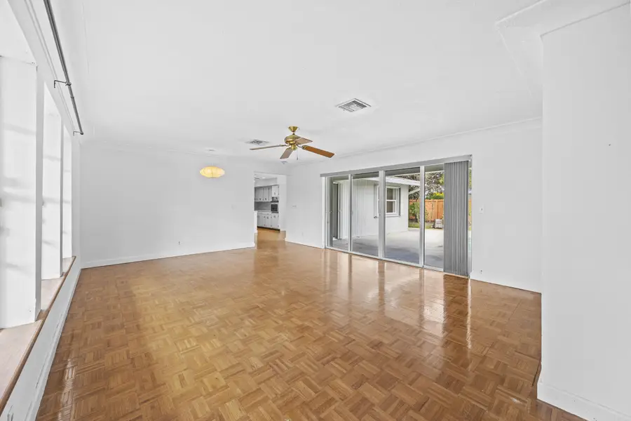 723 SW 27th Terrace, Boynton Beach, FL 33435 - Image #3