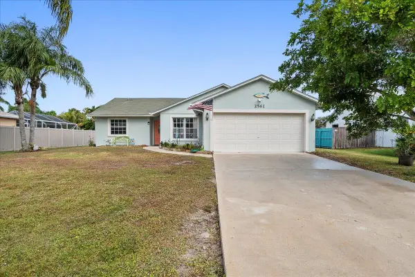 2561 SE Jason Avenue, Port St Lucie, FL 34952
