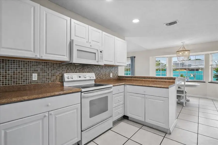 2561 SE Jason Avenue, Port Saint Lucie, FL 34952 - Image #3