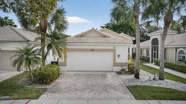 9096 Bay Point Circle, West Palm Beach, FL 33411