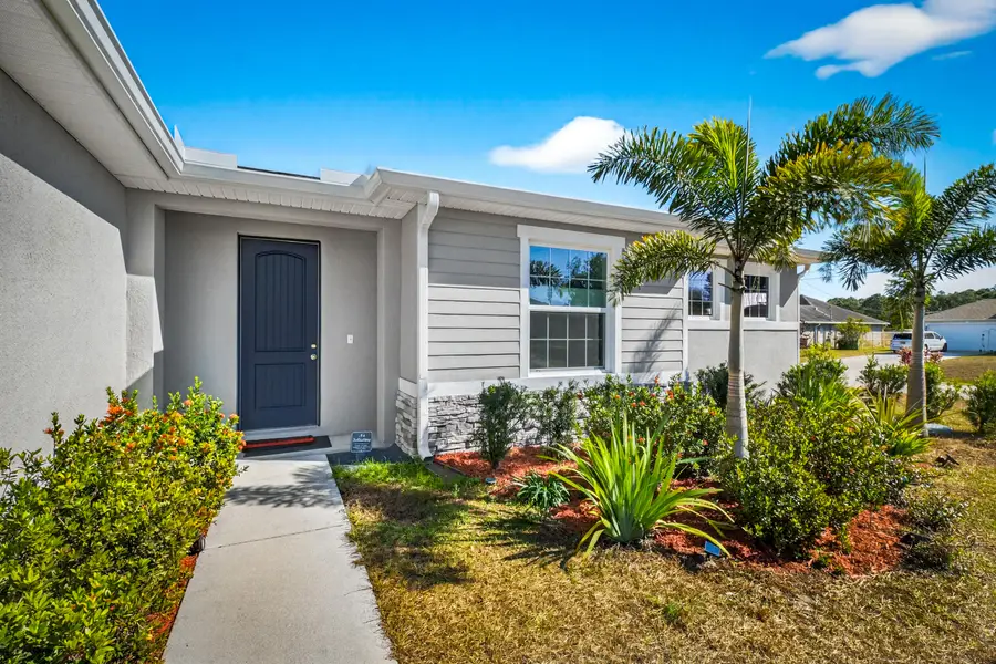 4689 SW Babylon Street, Port Saint Lucie, FL 34953 - Image #3