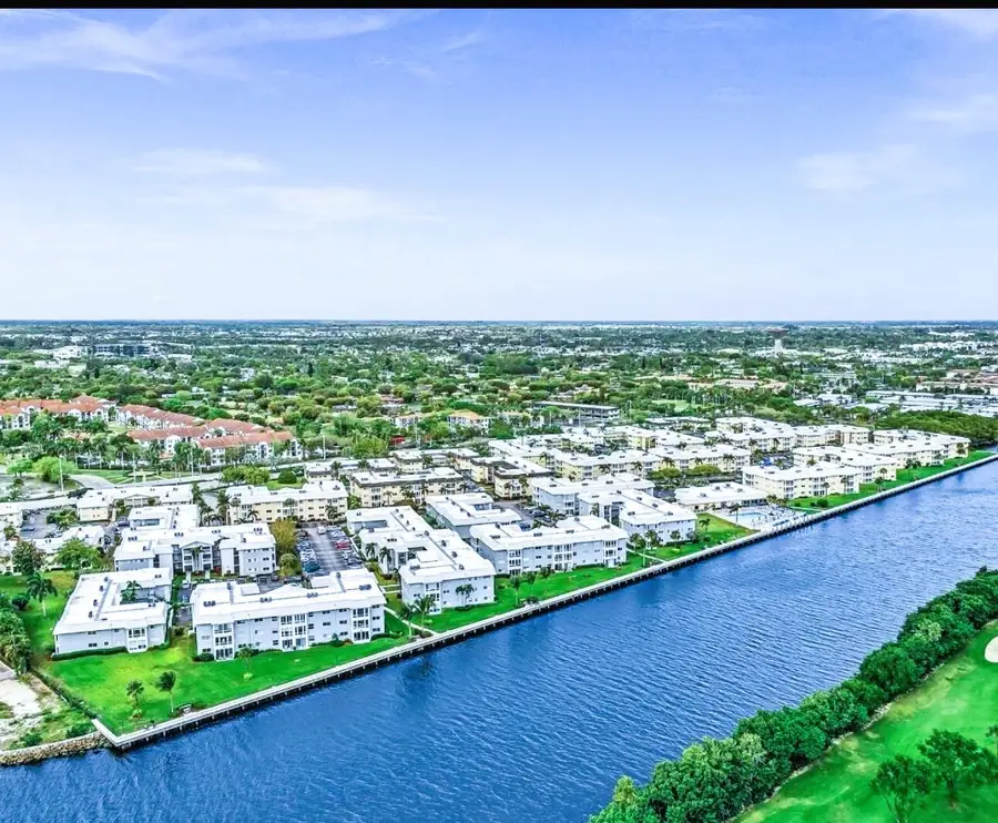 20 Colonial Club Drive #200, Boynton Beach, FL 33435 - Image #2