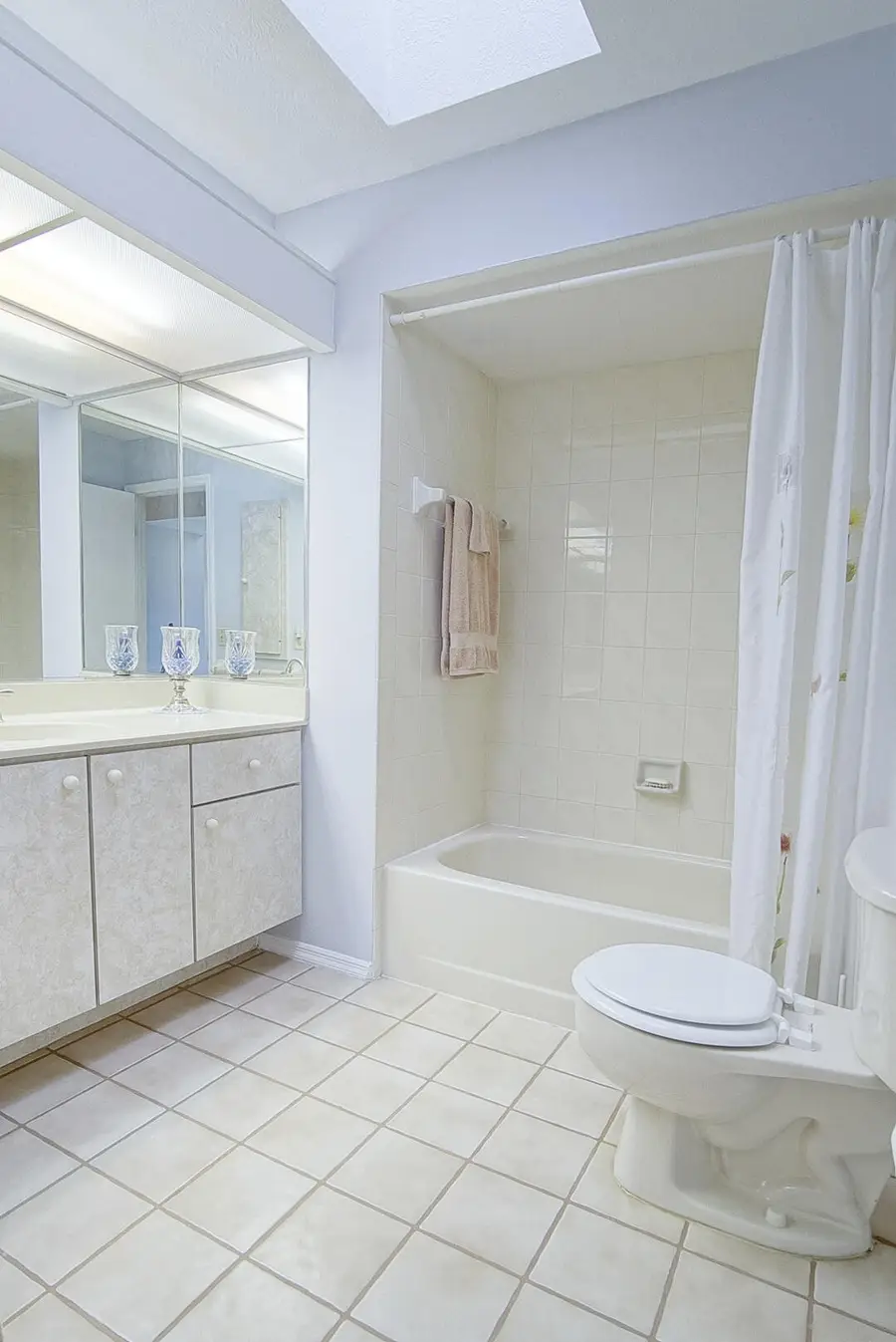 121 SE Lakehurst Drive, Port Saint Lucie, FL 34983 - Image #3