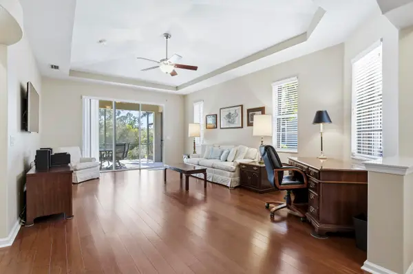 790 NW Red Pine Way, Jensen Beach, FL 34957