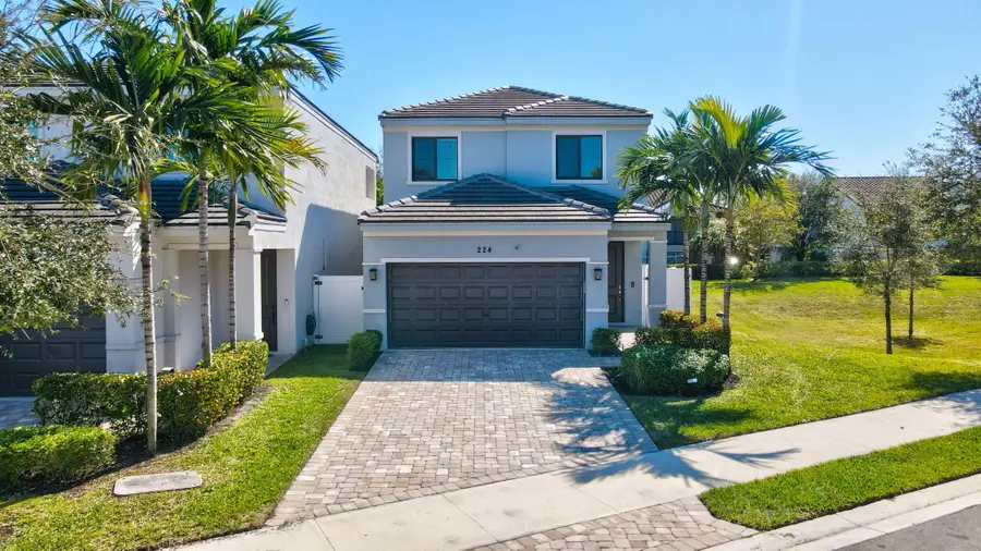 224 NW 36th Avenue, Pompano Beach, FL 33069 - Image #2