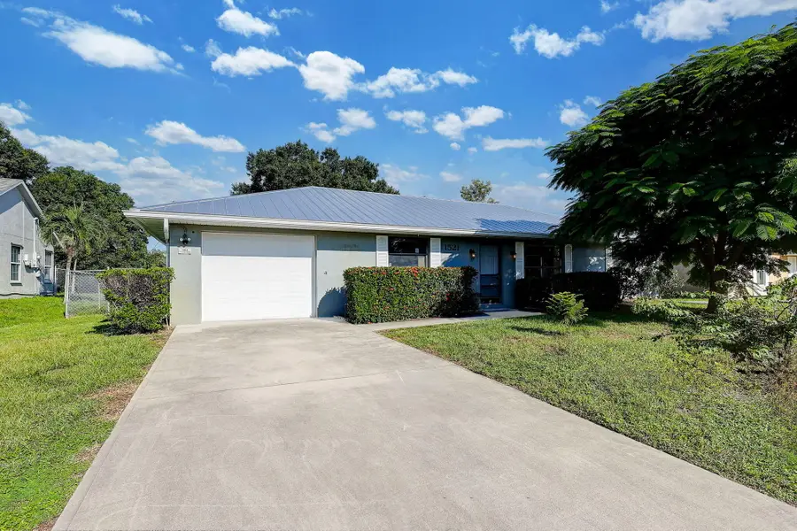 1521 SW Curry Street, Port Saint Lucie, FL 34983 - Image #2