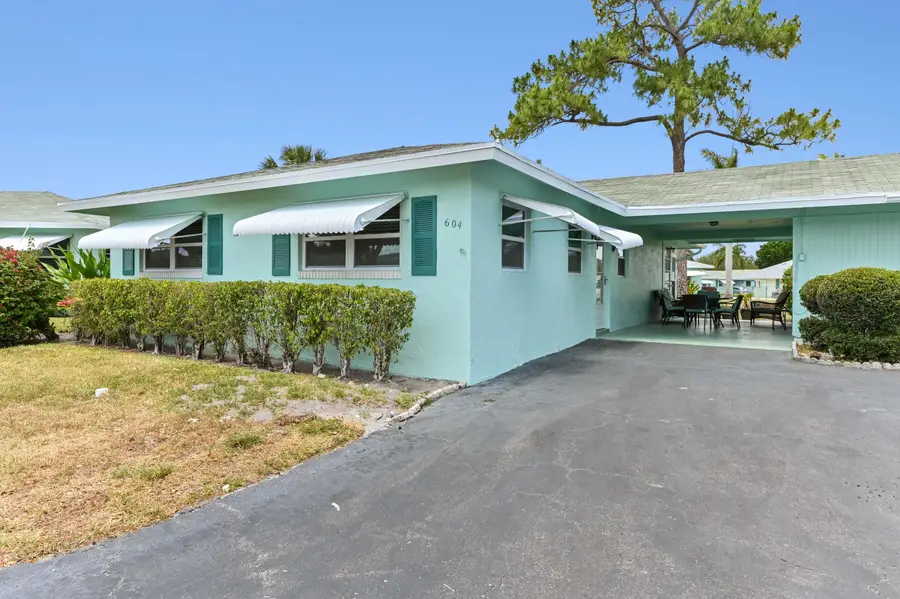 604 Hummingbird Lane, Delray Beach, FL 33445 - Image #2