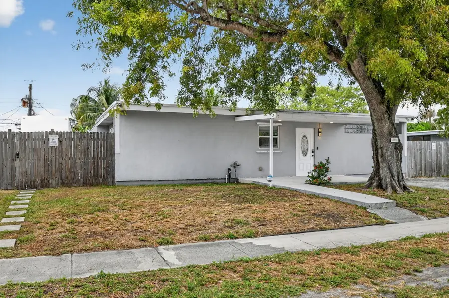 419 Cheyenne Drive, Lake Worth, FL 33462 - Image #3