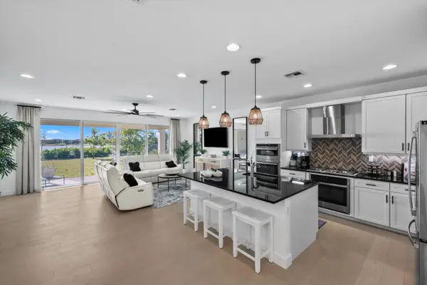 19540 Broad Shore Walk, Loxahatchee, FL 33470