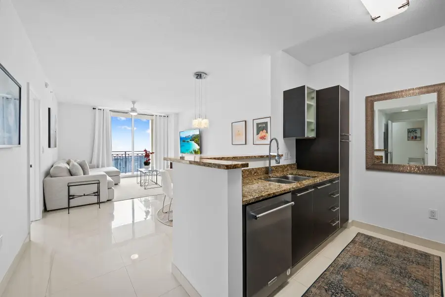 550 Okeechobee Boulevard #1614, West Palm Beach, FL 33401 - #3