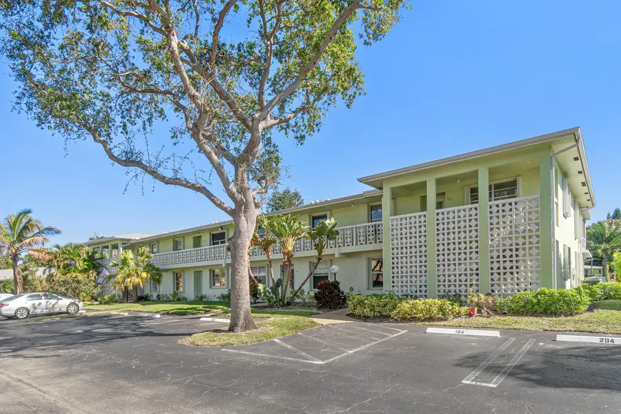 1321 NW 19th Terrace #104, Delray Beach, FL 33445 - #2