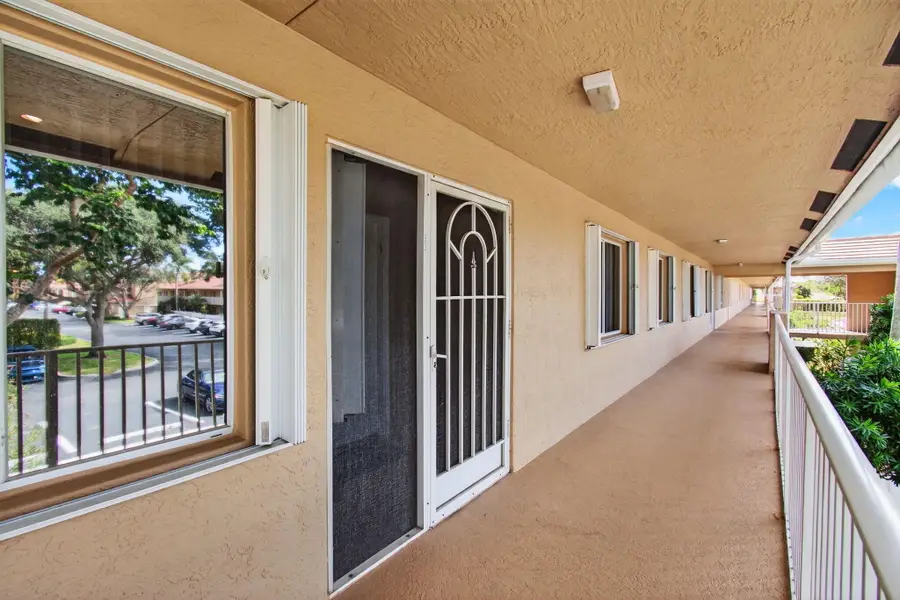 5876 Regal Glen Drive #203, Boynton Beach, FL 33437 - #2