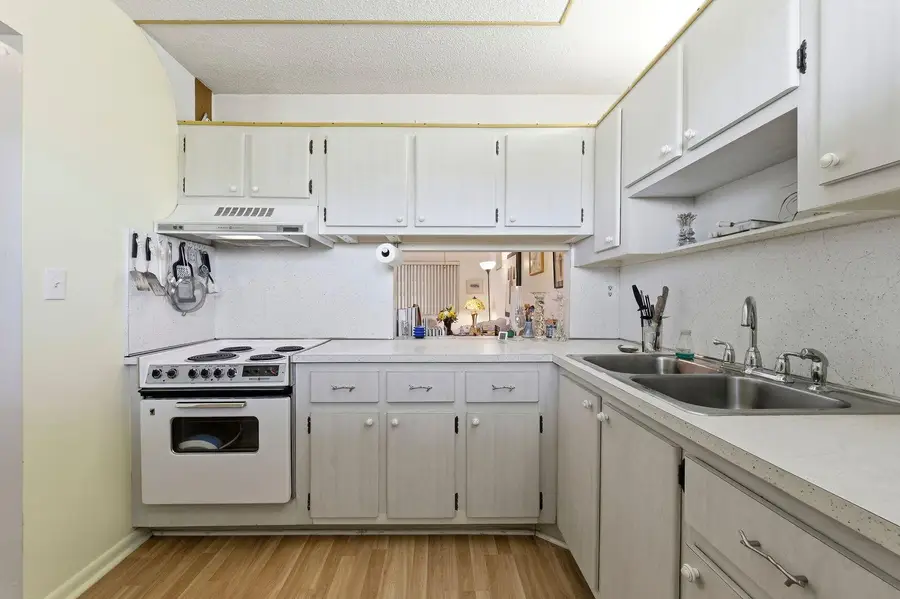 2615 N Garden Drive #305, Lake Worth, FL 33461 - #3