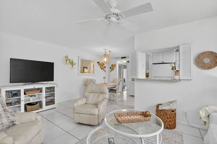 477 Tilford V, Deerfield Beach, FL 33442 - Image #3