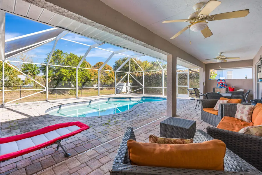 374 SW Kestor Drive, Port Saint Lucie, FL 34953 - #2