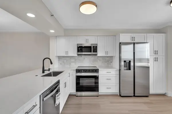 7076 Huntington Lane #803, Delray Beach, FL 33446