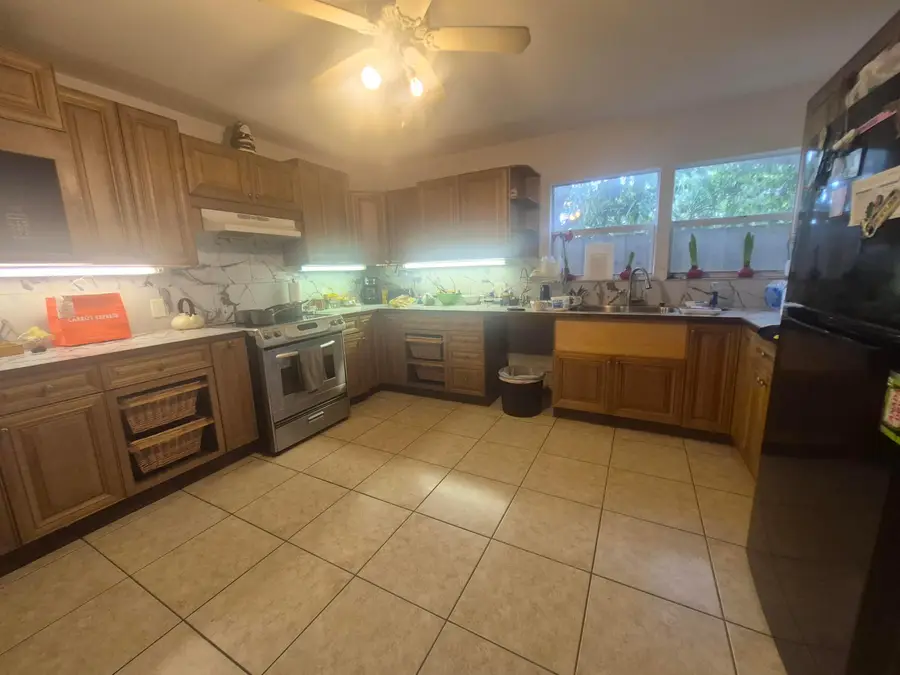 2327 Polk Street #A-B, Hollywood, FL 33020 - Image #2