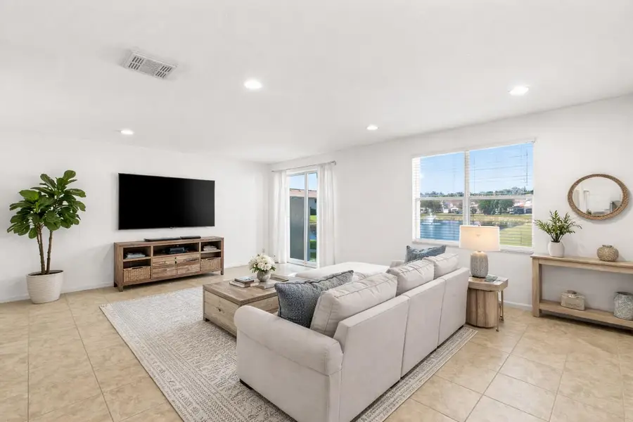 16154 Poppyseed Circle #104, Delray Beach, FL 33484 - Image #3