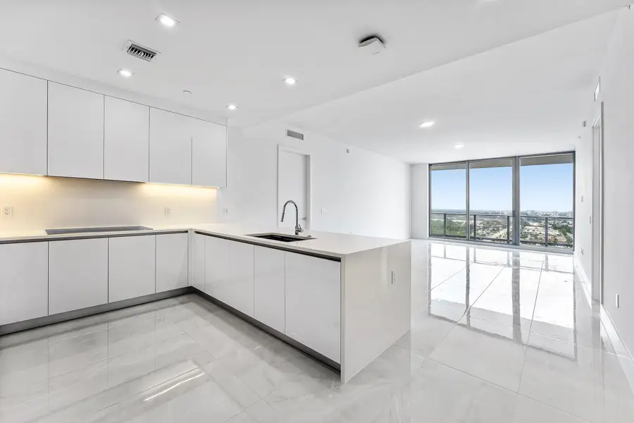 220 Lake Shore Drive #2005, West Palm Beach, FL 33403 - #3