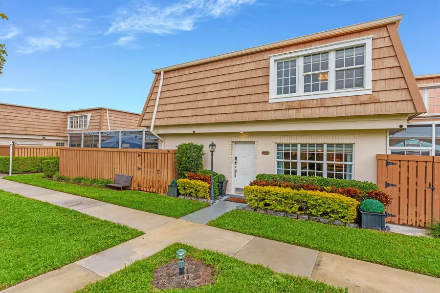 11625 Winchester Drive #C, Palm Beach Gardens, FL 33410 - Image #2