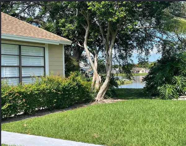 406 Lakewood Court #4a, Jupiter, FL 33458