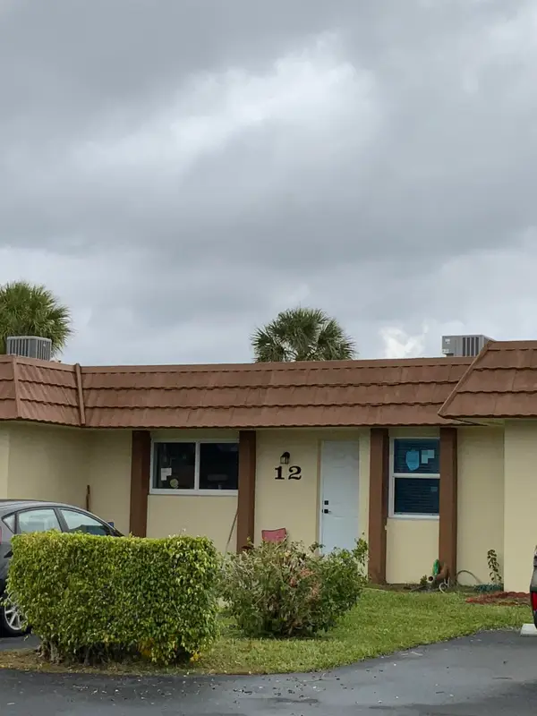 5730 E Fernley Drive E #12, West Palm Beach, FL 33415