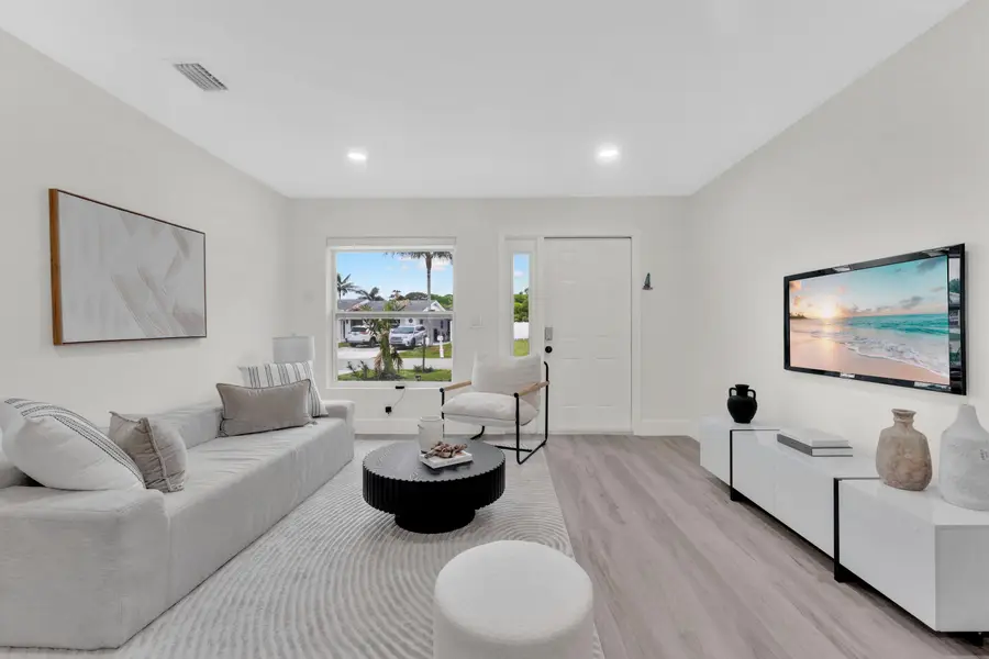 1115 Stillwater Drive, Jupiter, FL 33458 - Image #3