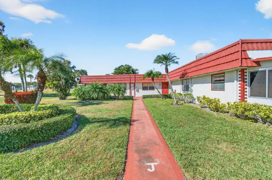 237 Waterford J, Delray Beach, FL 33446 - Image #2