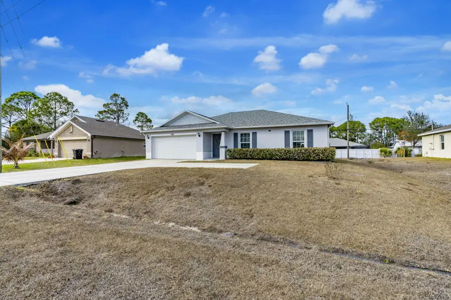 742 NW Bayshore Boulevard, Port Saint Lucie, FL 34983 - Image #2