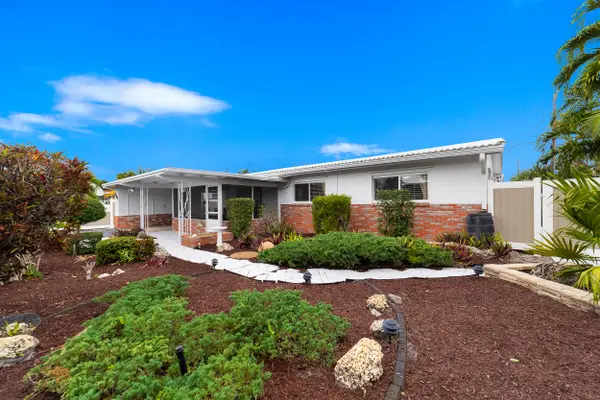 2001 NE 30th Street, Fort Lauderdale, FL 33306