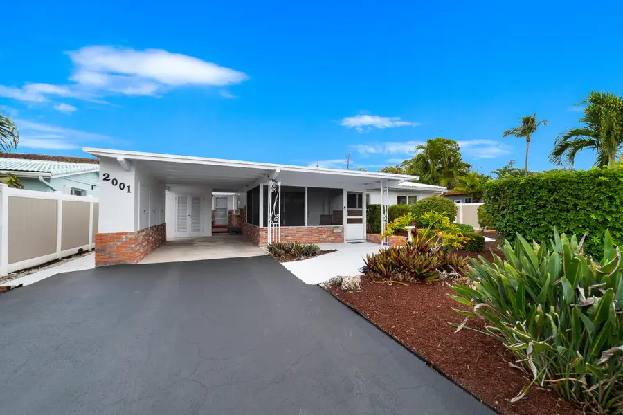 2001 NE 30th Street, Fort Lauderdale, FL 33306 - Image #2