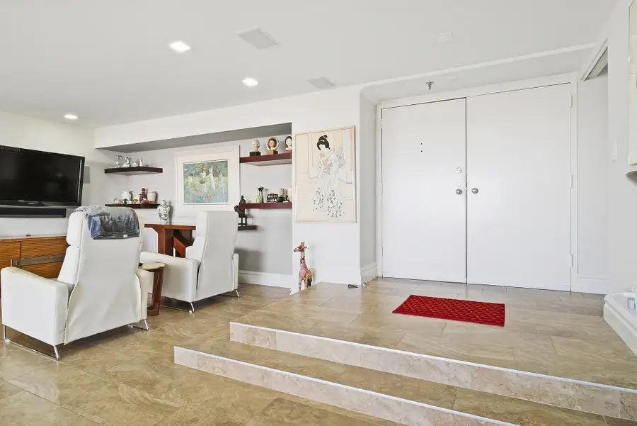 1900 Consulate Place #1005, West Palm Beach, FL 33401 - Image #3