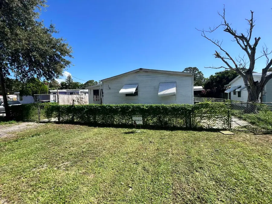 9301 SE 61st Drive, Okeechobee, FL 34974 - Image #3