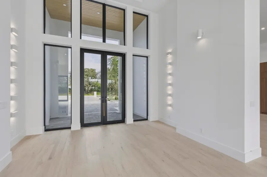 5770 Dixie Belle Road, Palm Beach Gardens, FL 33418 - Image #3