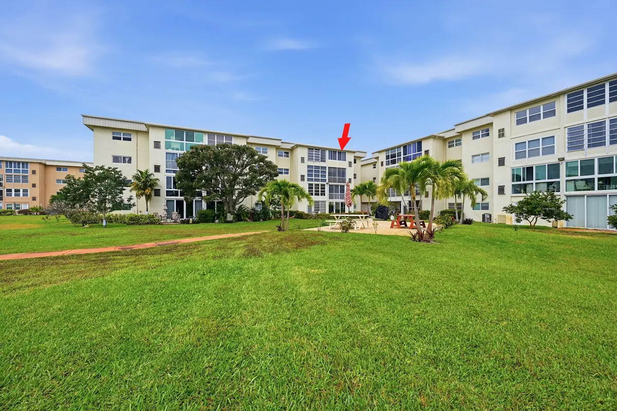 130 NE 26th Avenue #4090, Boynton Beach, FL 33435 - Image #1
